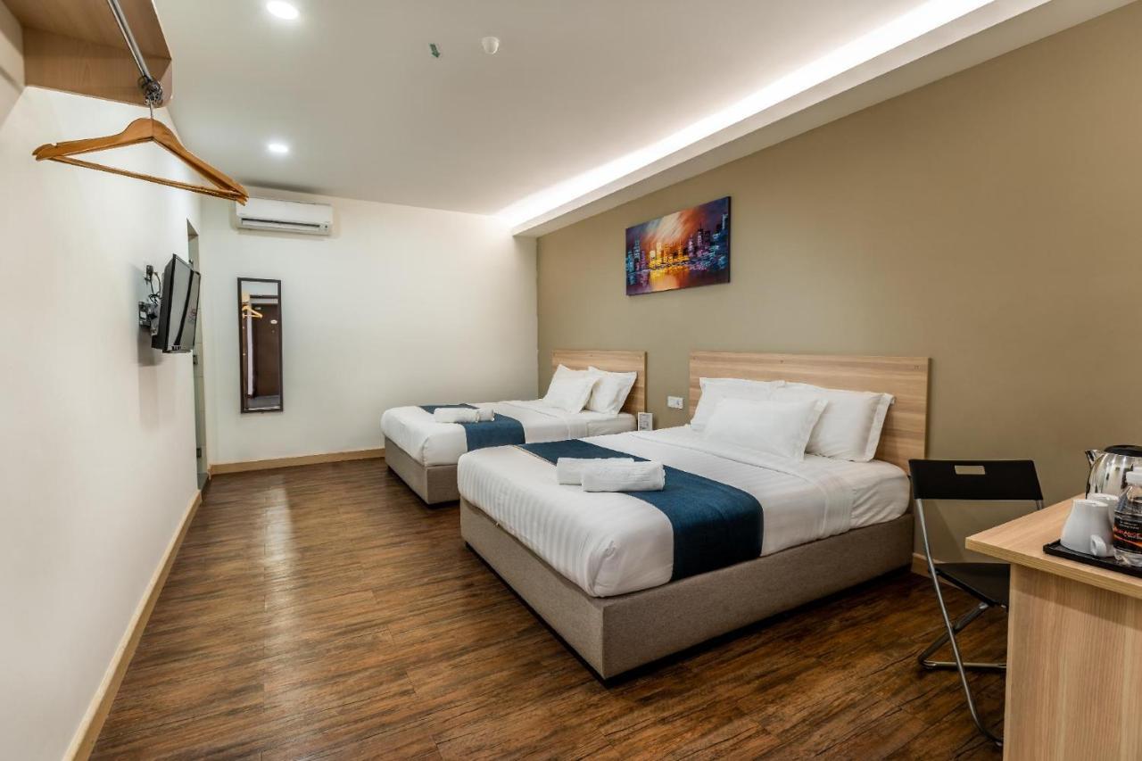 1Orange Hotel Sri Petaling Куала Лумпур Екстериор снимка