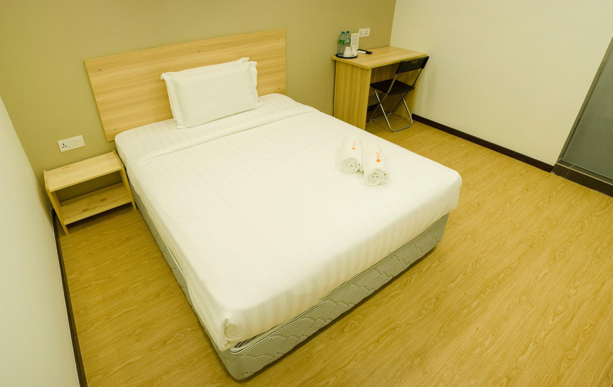 1Orange Hotel Sri Petaling Куала Лумпур Екстериор снимка