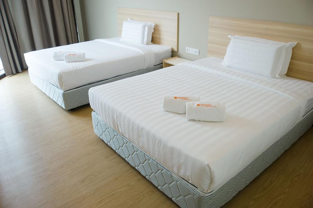 1Orange Hotel Sri Petaling Куала Лумпур Екстериор снимка