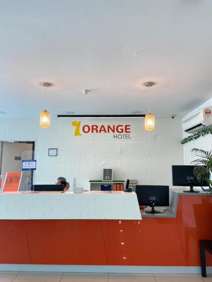 1Orange Hotel Sri Petaling Куала Лумпур Екстериор снимка